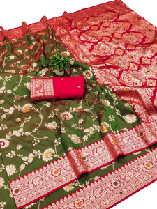 Ratnavali Woven Banarasi Silk Blend, Art Silk Saree