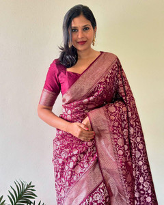 PHEASANT Woven, Paisley, Applique, Embellished Kanjivaram Jacquard, Art Silk Saree