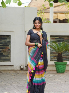 Bengali Vibes Striped Handloom Pure Cotton Saree