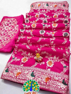 Lakshh Self Design Kanjivaram Art Silk, Jacquard Saree