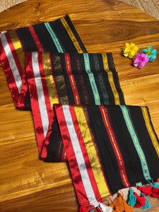 ROONG DHAGAA Floral Print Handloom Pure Cotton Saree