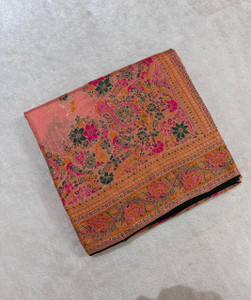 M DINESH CO फ्लोरल प्रिंट, बुना हुआ, पैस्ले बॉलीवुड कॉटन सिल्क, सेमी-पश्मीना साड़ी