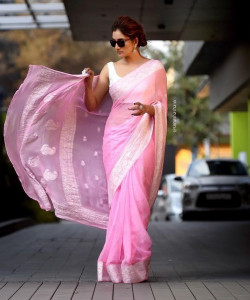 AVANSHEE Woven, Printed Banarasi Linen, Pure Cotton Saree