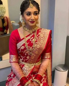 GARIYA Woven Kanjivaram Jacquard Saree