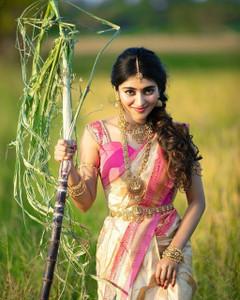 SEASON FAB Self Design, Applique, Blocked Printed, Checkered Banarasi Jacquard, Art Silk Saree