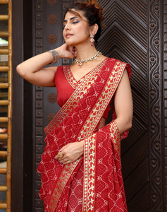 YASHIKA Printed Bandhani Georgette, Lace Saree