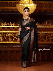 KanjiQueen Woven, Self Design Banarasi Silk Blend, Pure Silk Saree