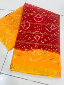 KRISHNA NX Printed Bandhani Pure Cotton Saree