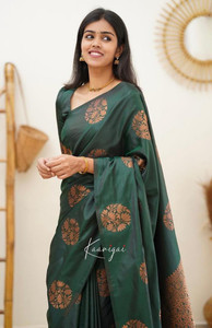 het designer studio Woven Banarasi Jacquard, Art Silk Saree