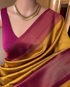 AAHET Woven Banarasi Silk Blend Saree