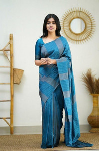 PHEASANT Woven, Embellished, Applique, Dyed, Self Design, Printed Kanjivaram Silk Blend, Art Silk Saree