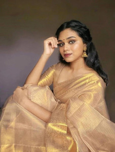 SHRIMAY Woven, Self Design, Temple Border Kanjivaram Tissue Saree