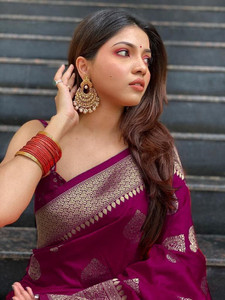 Nirvaan Woven Banarasi Cotton Silk, Jacquard Saree