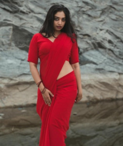 kashvi sarees Solid/Plain Bollywood Georgette Saree
