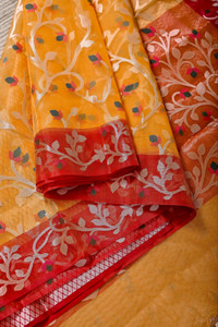 Grihasta Floral Print Jamdani Muslin Saree