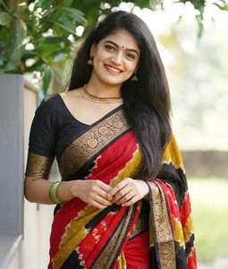 SuperLaxmi Woven Maheshwari Cotton Silk Saree