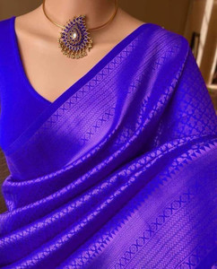 Edith Woven Kanjivaram Jacquard Saree