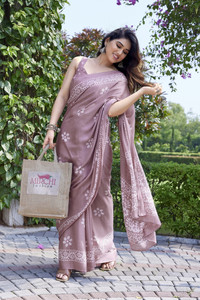 Flipkart fancy sarees below 2000 hotsell