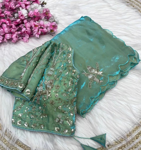 Mortile Designer Studio Embroidered Kanjivaram Silk Blend Saree