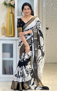 VASTRANX Animal Print, Printed Kalamkari Silk Blend Saree