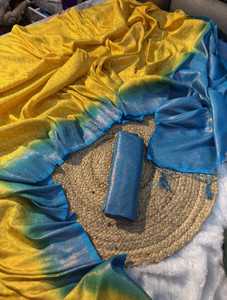 Divastri Woven Banarasi Pure Silk Saree