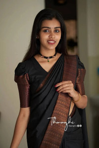 AVANTIKA FASHION Woven Kanjivaram Pure Silk, Art Silk Saree