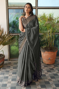 MIRCHI FASHION Solid/Plain, Embellished Daily Wear Chiffon, Georgette Saree