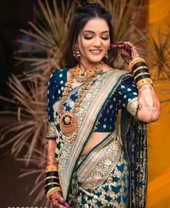 KRISHUFAB Self Design Kanjivaram Art Silk Saree