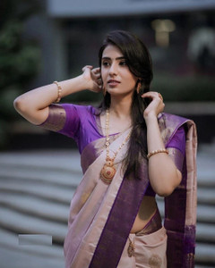 AVANTIKA FASHION बुना हुआ कांजीवरम प्योर सिल्क, आर्ट सिल्क साड़ी