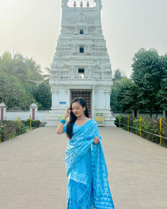 VIHA CREATION Self Design Mekhela Chador Silk Blend Saree