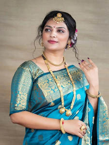 Aformi Woven Kanjivaram Art Silk Saree