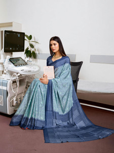 Veer Vision Floral Print, Printed Bollywood Crepe, Pure Silk Saree