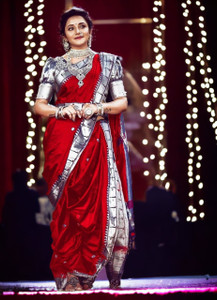 V And V Shop Woven, Animal Print, Embroidered, Floral Print, Hand Painted, Printed, Solid/Plain, Applique Kanjivaram Jacquard, Pure Silk Saree