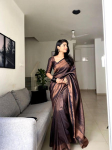 AVANTIKA FASHION Woven Kanjivaram Pure Silk, Art Silk Saree