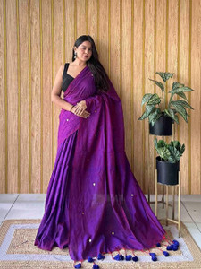 Radha Krishna Saree Solid/Plain, Polka Print Handloom Cotton Blend Saree