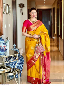 KRIYANSH Self Design Kanjivaram Jacquard, Art Silk Saree