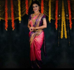 KAKADIYA Woven Kanjivaram Pure Silk Saree