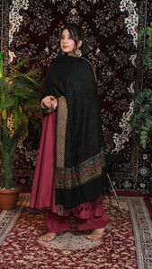 STSHAWLS Acrylic Self Design Women Shawl