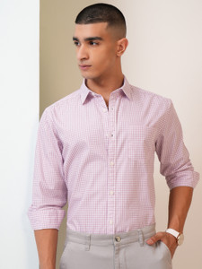 HIGHLANDER Men Checkered Formal Pink Shirt