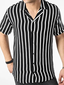 Jump Cuts Men Striped Casual Black Shirt