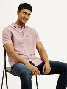 LEVI'S Men Solid Casual Pink Shirt