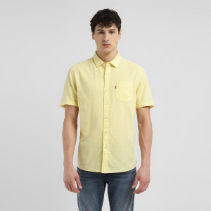 LEVI'S Men Solid Casual Yellow Shirt