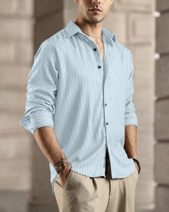 Solbiza Men Solid Casual Blue Shirt