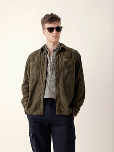 THE BEAR HOUSE Men Self Design Casual Green Shirt