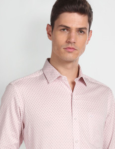 ARROW Men Printed Casual Pink, Purple Shirt
