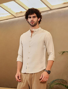 CAHOOT Men Solid Casual Beige Shirt