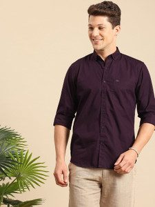 Mast & Harbour Men Solid Casual Maroon Shirt