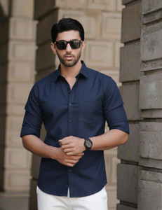 Manspire Men Solid Casual Black Shirt
