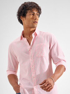 HIGHLANDER Men Striped Pink Shirt - Image 6