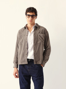 THE BEAR HOUSE Men Solid Casual Grey Shirt